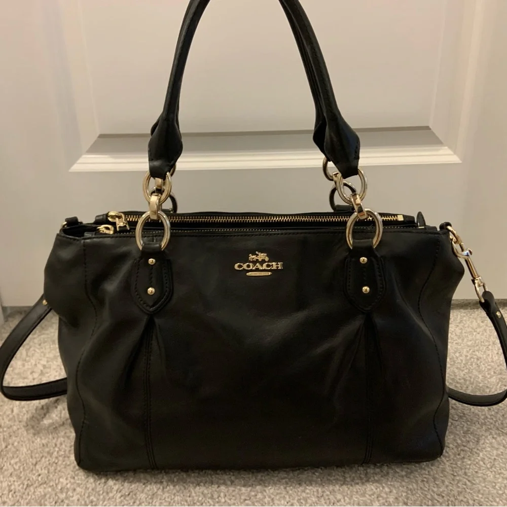 Black Leather Coach Purse - Picture 1 of 9